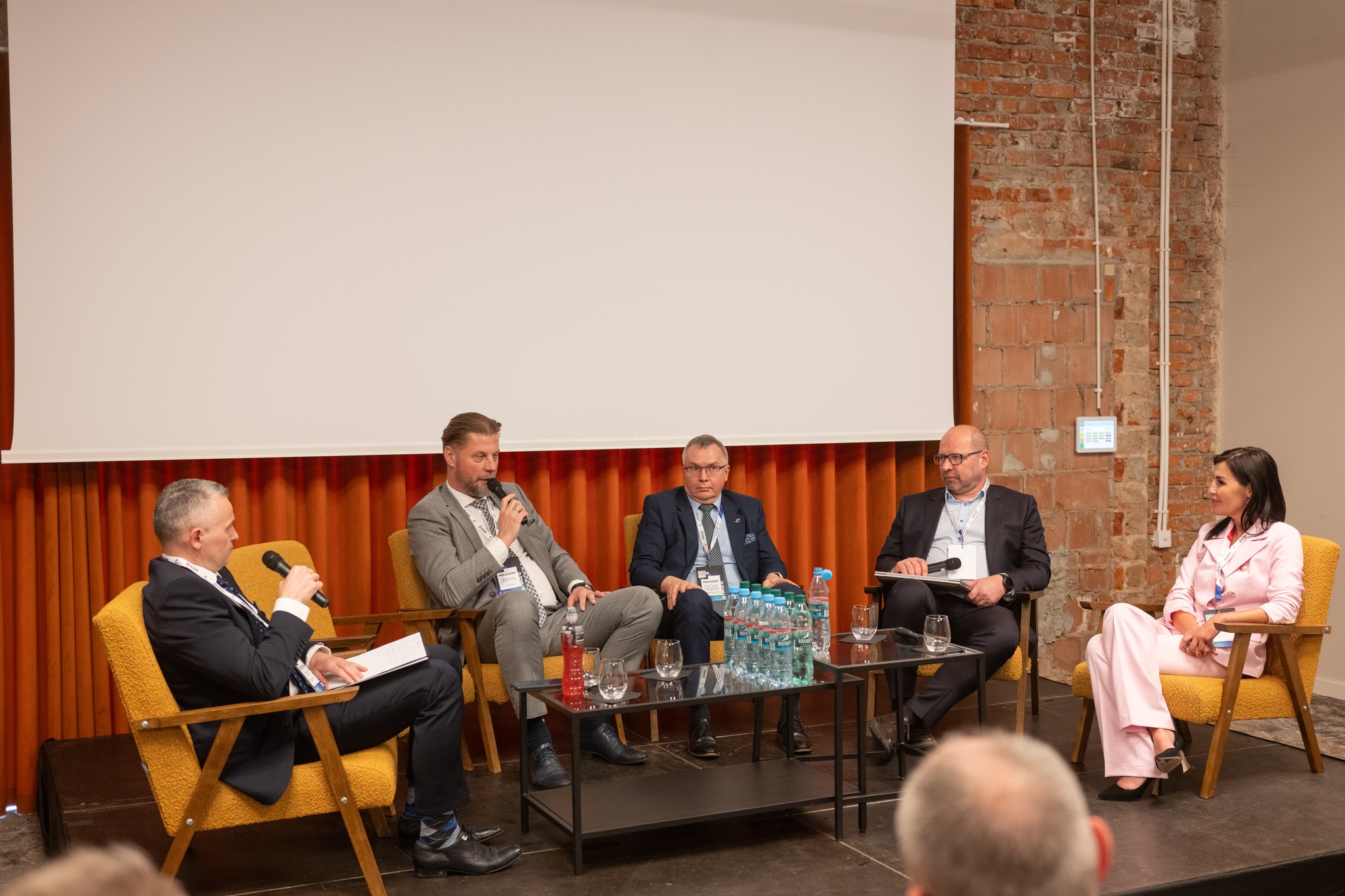 Networking na FET Forum 2025